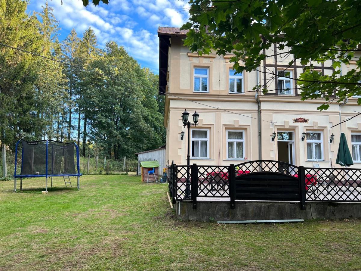 Villa Berolina Marianske Lazne Exterior foto